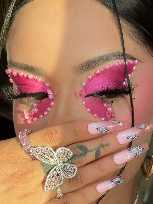 Birthday-Nail-and-Makeup-Ideas-for-a-Glamorous-Celebration