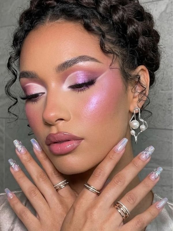 Birthday-Nail-and-Makeup-Ideas-for-a-Glamorous-Celebration