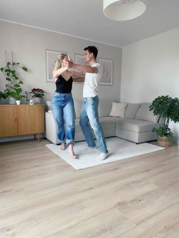 Fun-At-Home-Couple-Challenge-Ideas-to-Your-Relationship
