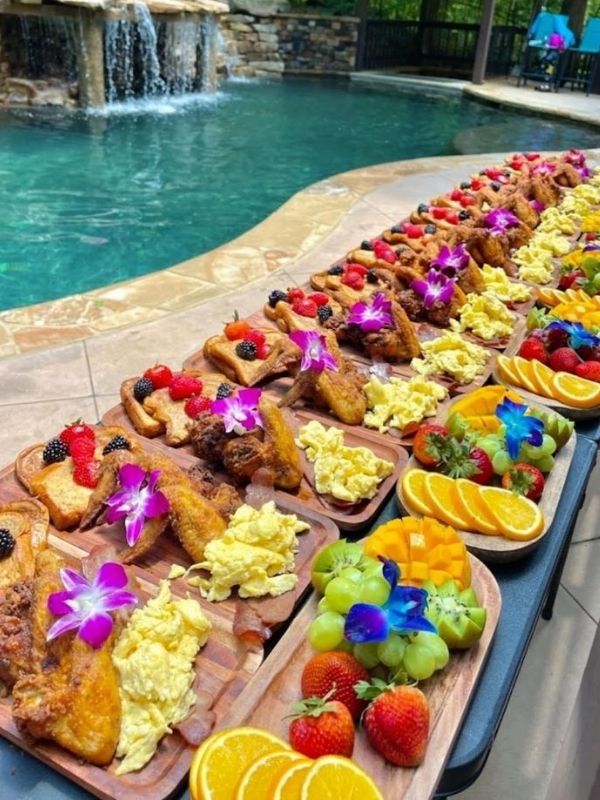 Fun-Pool-Party-Themes-for-Adults-to-Celebrate-in-Style