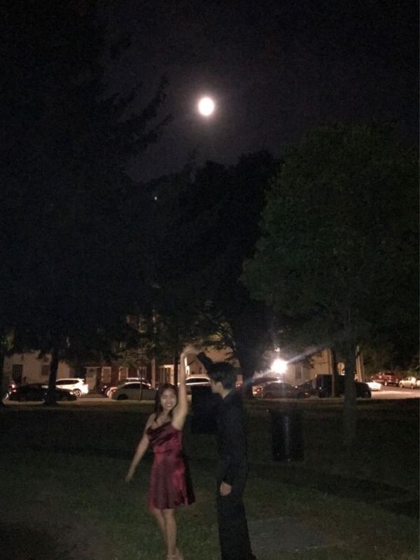 Romantic-New-Year's-Eve-Ideas-with-Your-Boyfriend