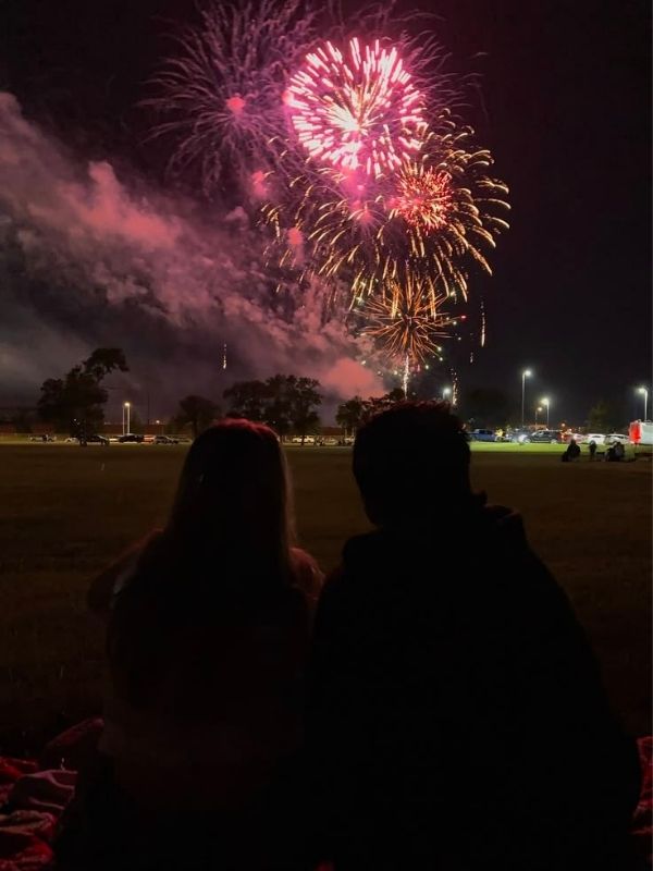Romantic-New-Year's-Eve-Ideas-with-Your-Boyfriend