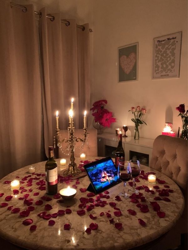 Romantic-New-Year's-Eve-Ideas-with-Your-Boyfriend
