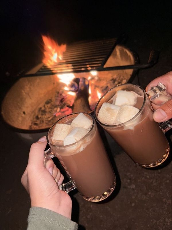 Snow-Date-Ideas-for-Couples