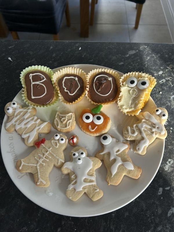 Spooky-Halloween-Date-Night-Ideas-at-Home