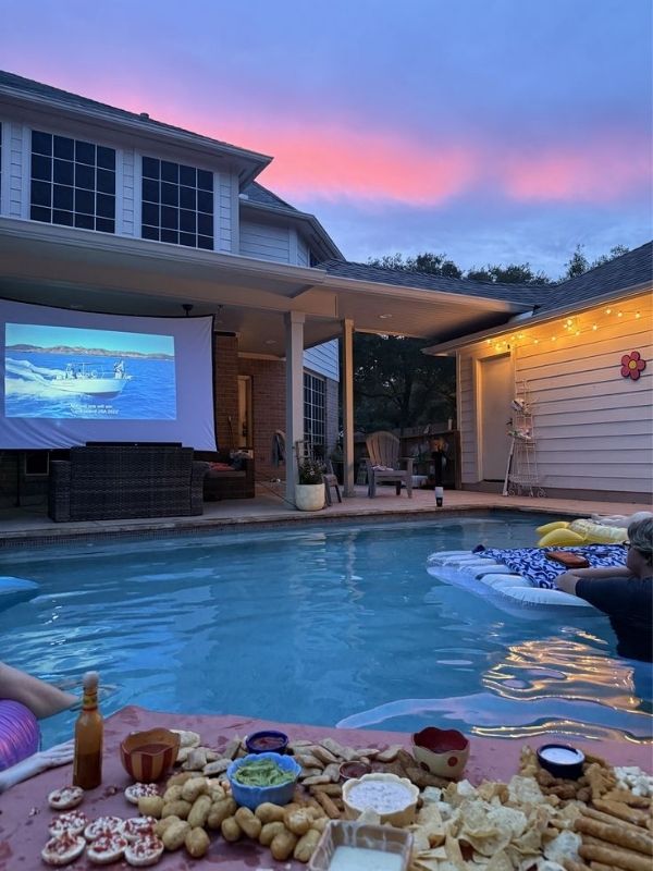 Teen-Pool-Party-Ideas-for-an-Unforgettable-Celebration