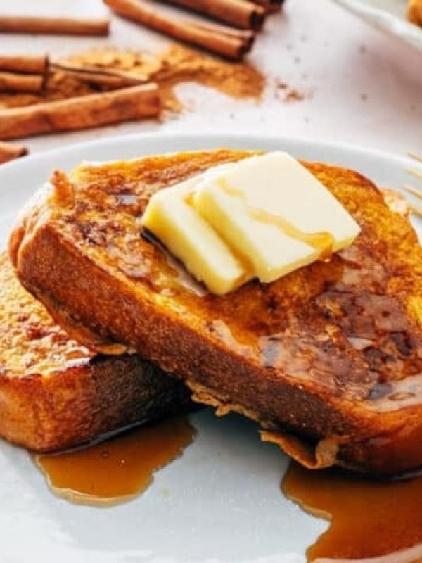 Thanksgiving-Breakfast-and-Brunch-Ideas-for-a-Cozy