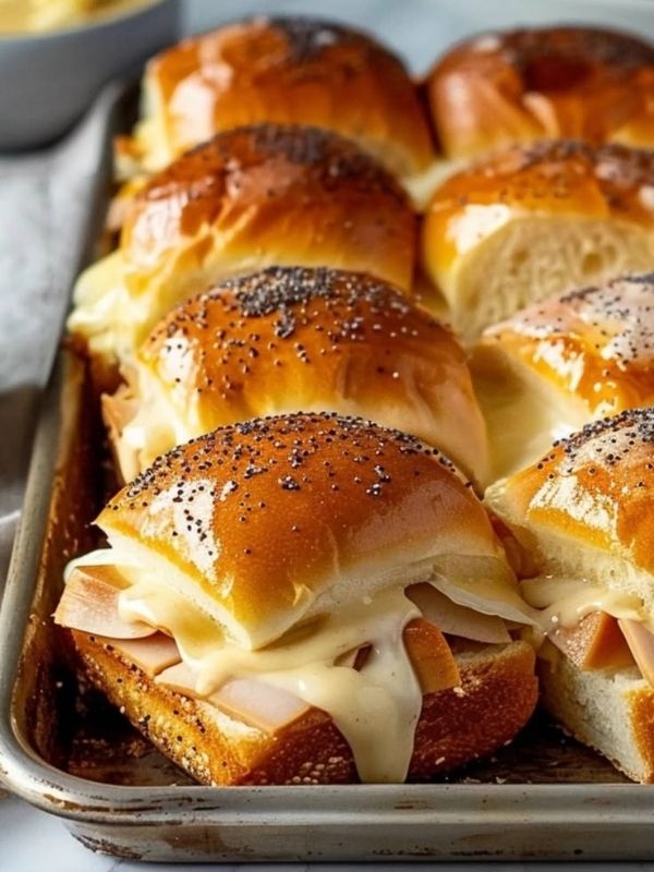 Thanksgiving-Breakfast-and-Brunch-Ideas-for-a-Cozy