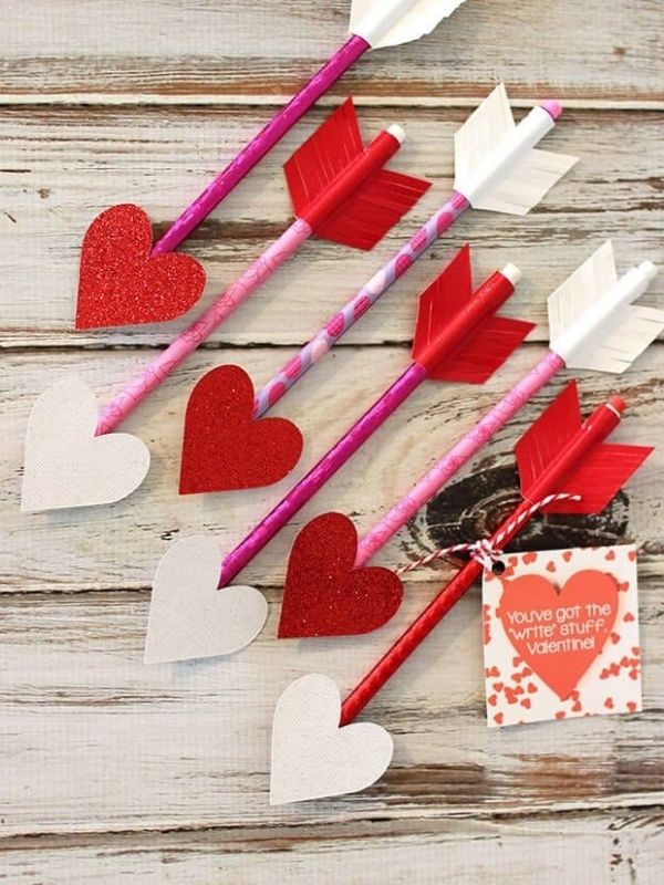 Valentine's-Day-Crafts-for-Kids-to-Make-at-Home-or-School
