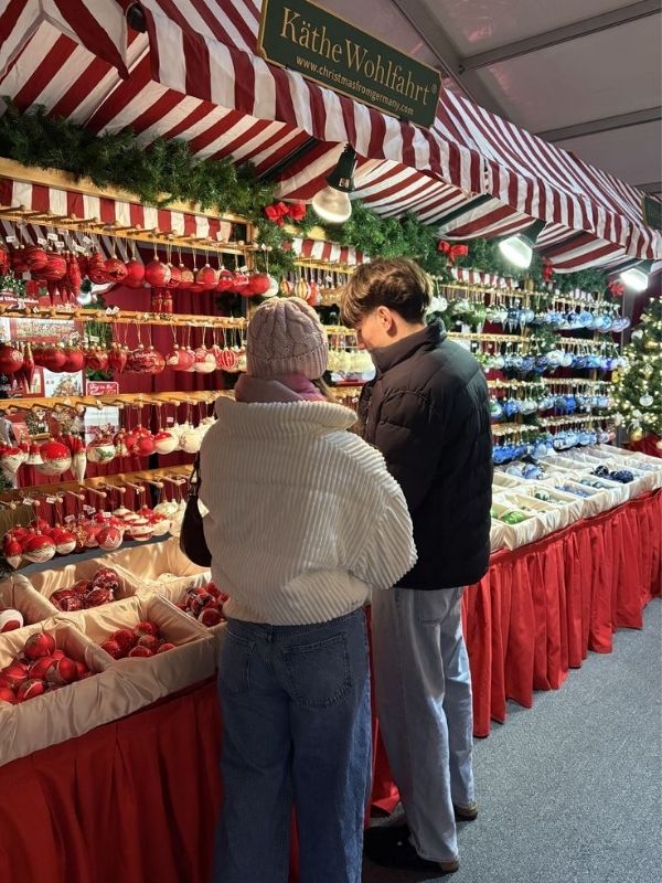 Winter-Date-Ideas-for-Couples