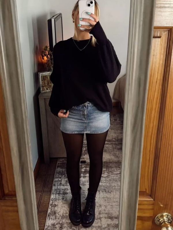 Cute-Skirt-and-Leggings-Outfit