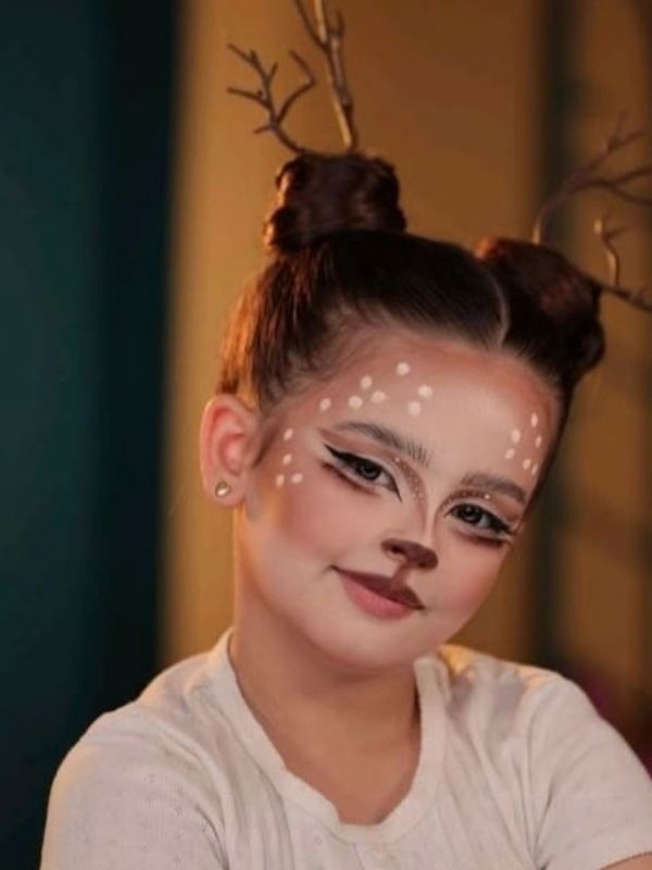 Easy-Deer-Halloween-Makeup-Ideas-for-a-Cute-and-Spooky-Look
