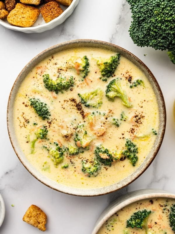 Easy-and-Cozy-Winter-Soup-Recipes-for-Families