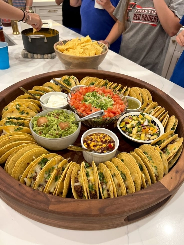 Fun-Movie-Night-Dinner-Themes-for-Families