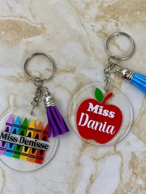 Halloween-Gift-Ideas-for-Teachers-They'll-Love