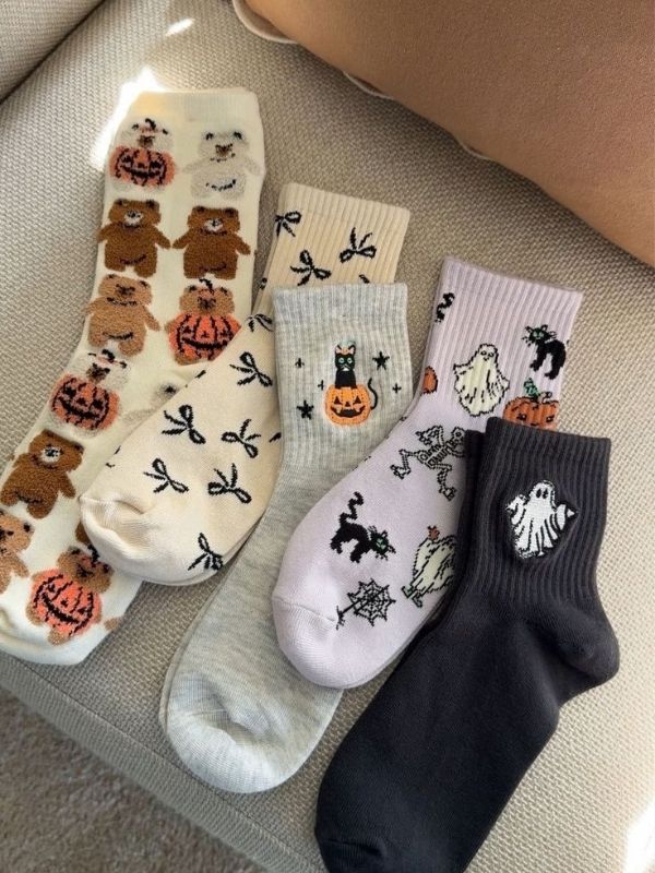 Halloween-Gift-Ideas-for-Teachers-They'll-Love