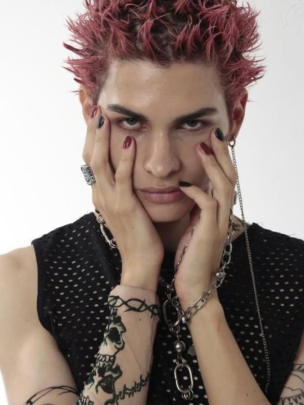 Halloween-Hairstyle-Ideas-for-Men-and-Boys