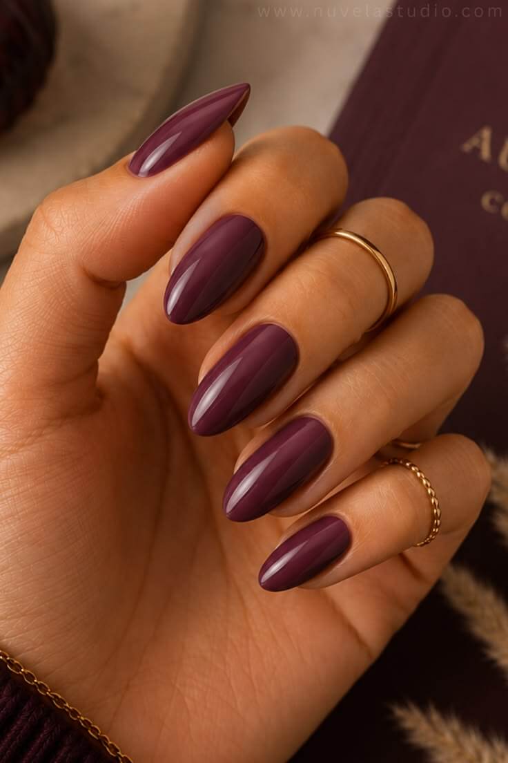 Plum-fall-and-Thanksgiving-nails