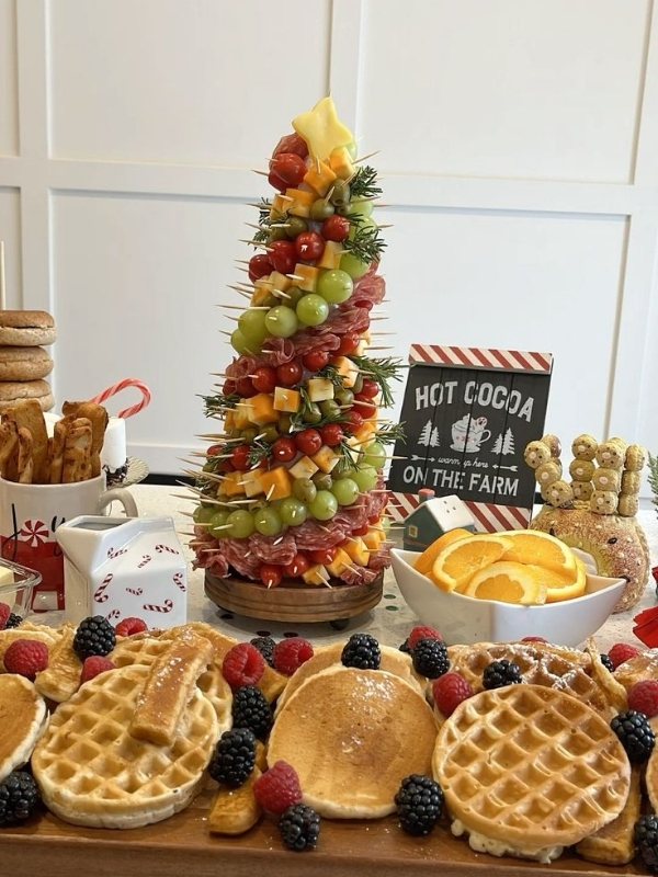 Unique-Christmas-Baby-Shower-Ideas