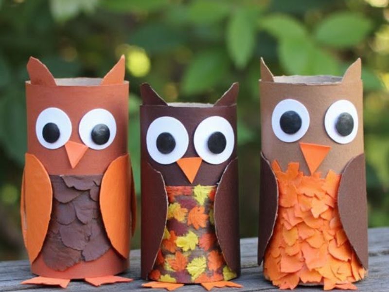 Featured-image-on-Fall-Craft-Ideas-for-Kids-and-Adults-to-Make-This-Season