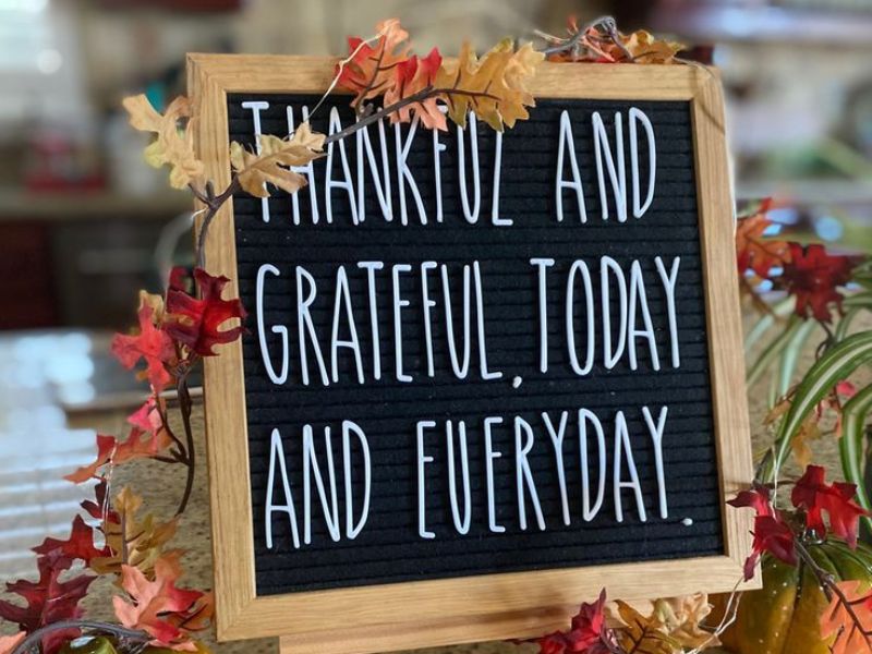 Featured-image-on-Thanksgiving-Letter-Board-Ideas-for-Your-Holiday-Display