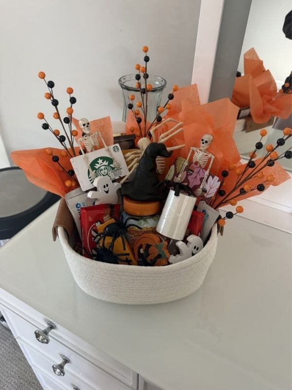 Halloween-Spooky-Basket-Ideas-for-Kids-Teens-and-Adults