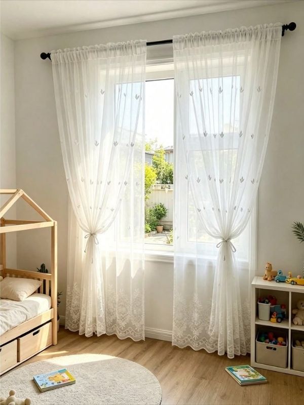 Kids'-Room-Curtain- Ideas-for-a-Cute-and-Cozy-Bedroom