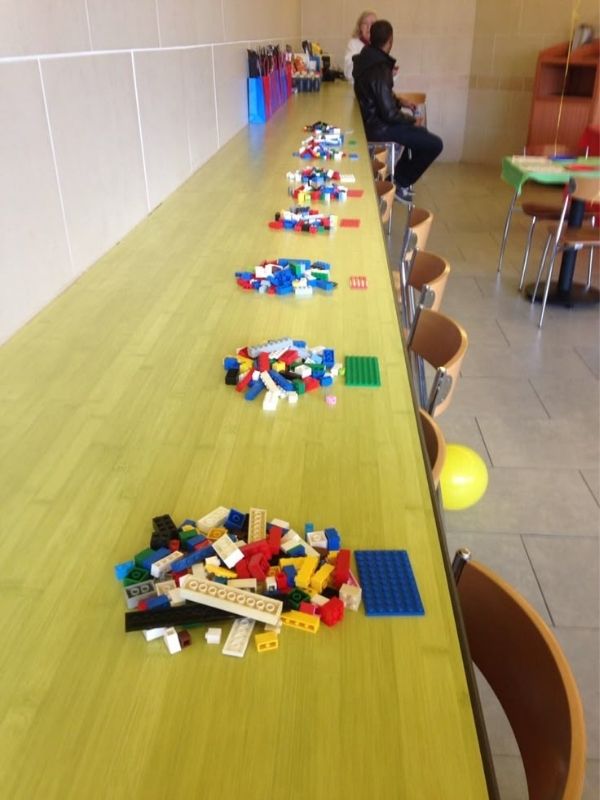 Rainy-Day-Activities-for-Kids-to-Keep-Them-Busy-Indoors