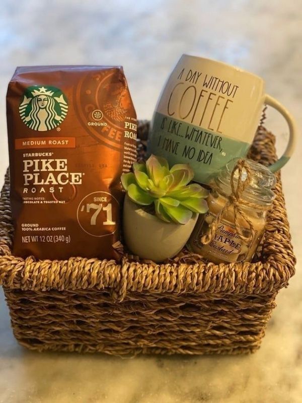 Thanksgiving-Gift-Ideas-for-Employees-They’ll-Actually-Appreciate