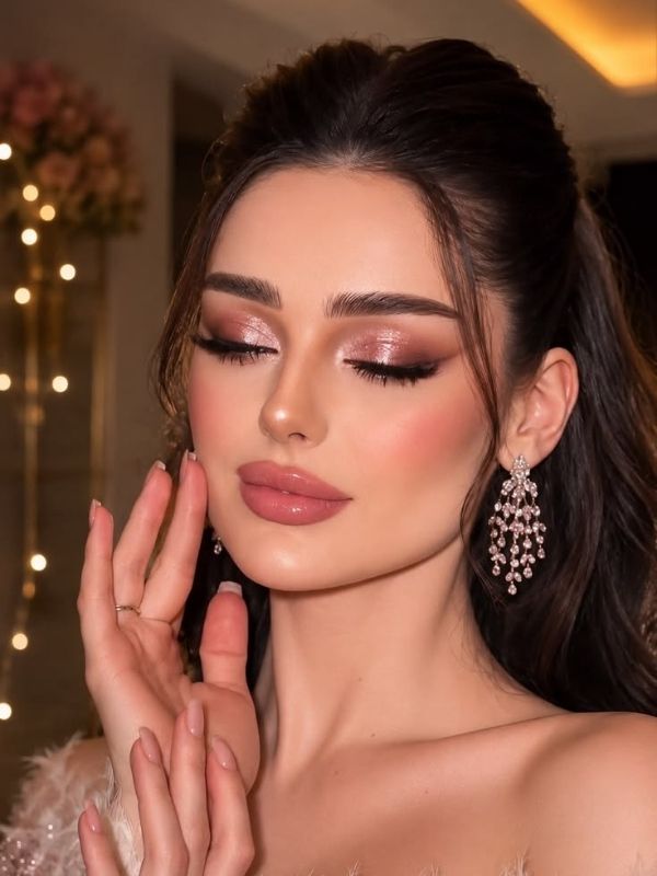 Thanksgiving-Makeup-Ideas-for-a-Gorgeous-Holiday-Look