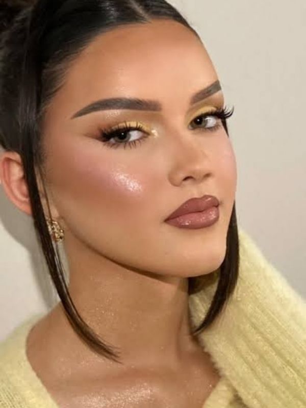 Thanksgiving-Makeup-Ideas-for-a-Gorgeous-Holiday-Look