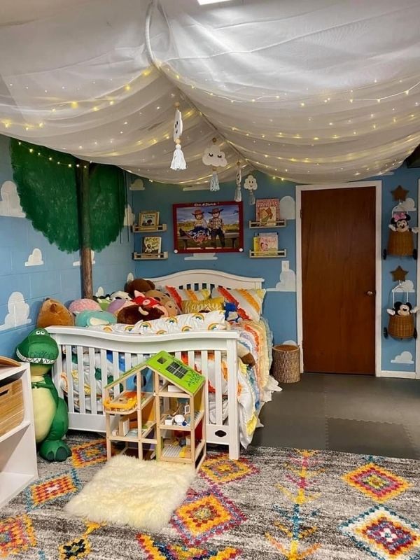 Toy-Story-Bedroom-Ideas-for-Kids-Who-Love-Disney-and-Pixar